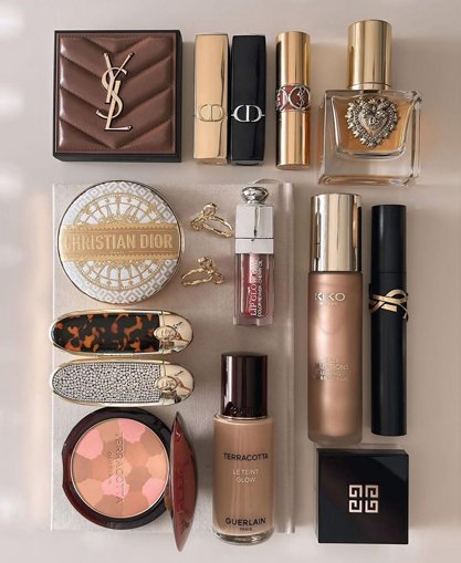 Lux Distributors